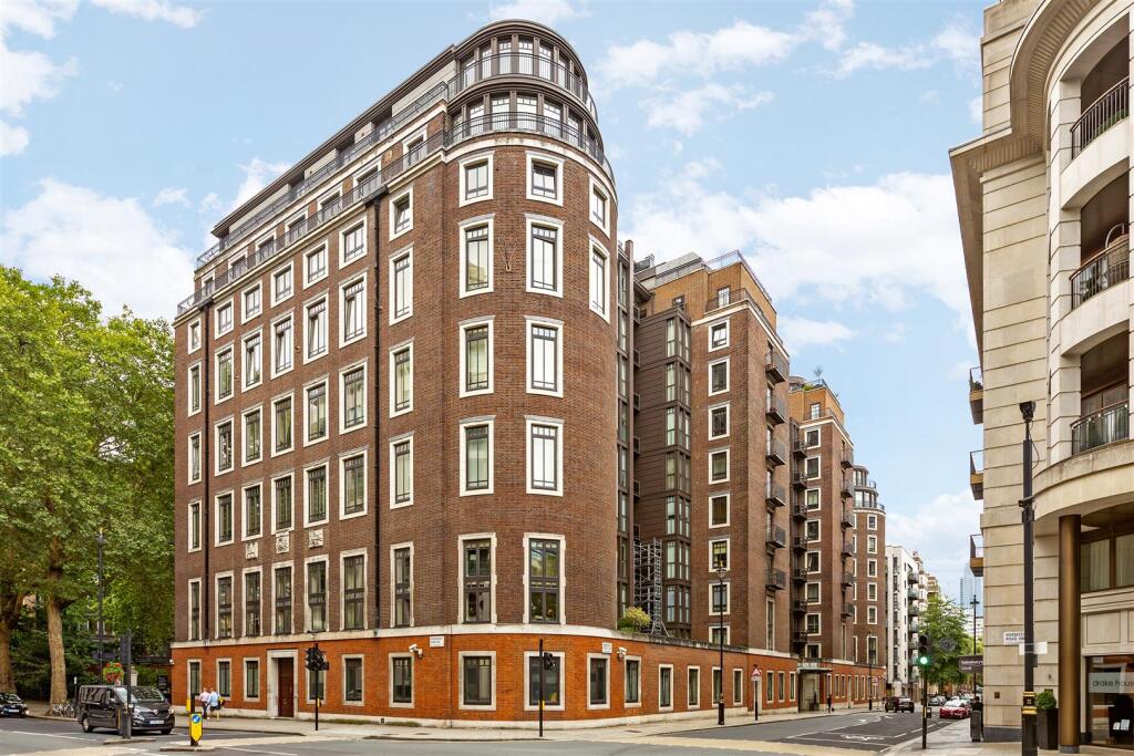 Exterior.jpg