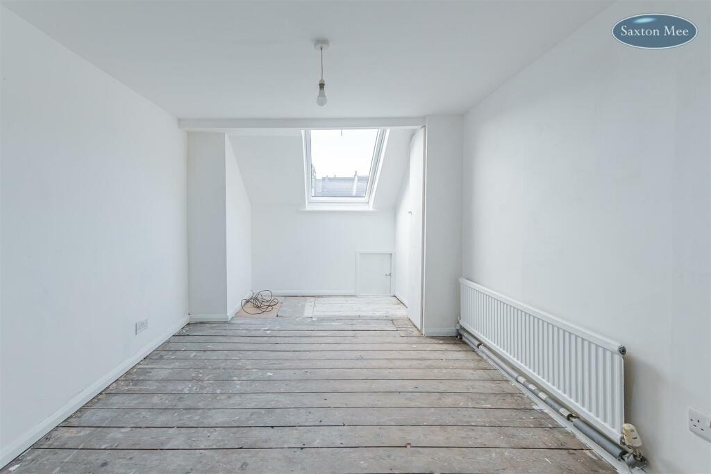 71 Oakland Road (12 of 14).jpg