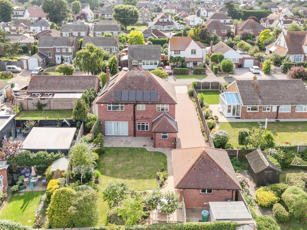 DJI_20250808165813_0003_D - frame at 0m14s.jpg