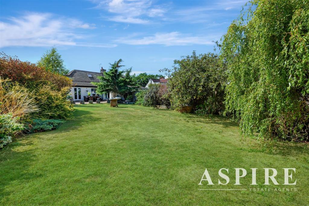 Aspire High Road12.jpg