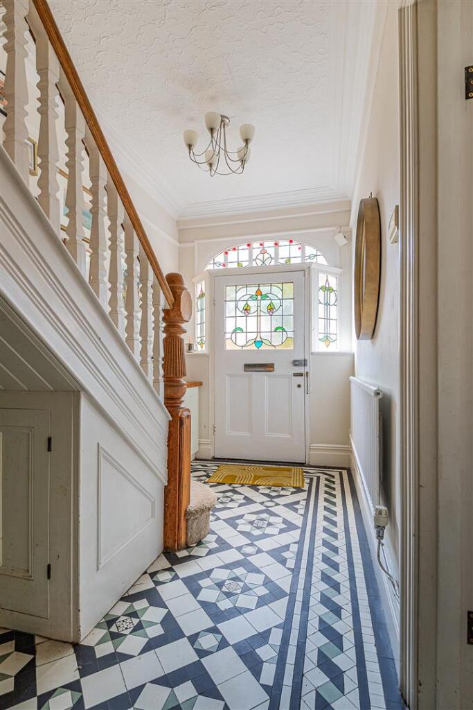 Amesbury Road 47-6.jpg