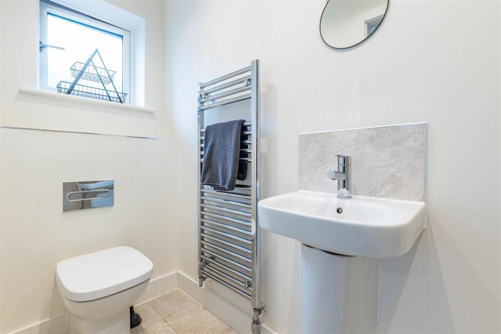 Ensuite