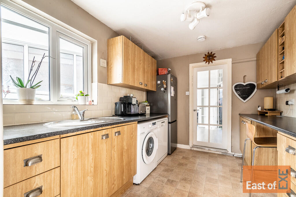 41 Baker Street -...