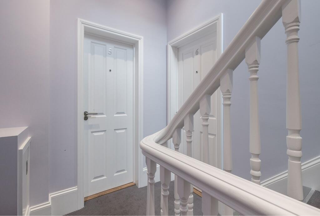 apartment_door