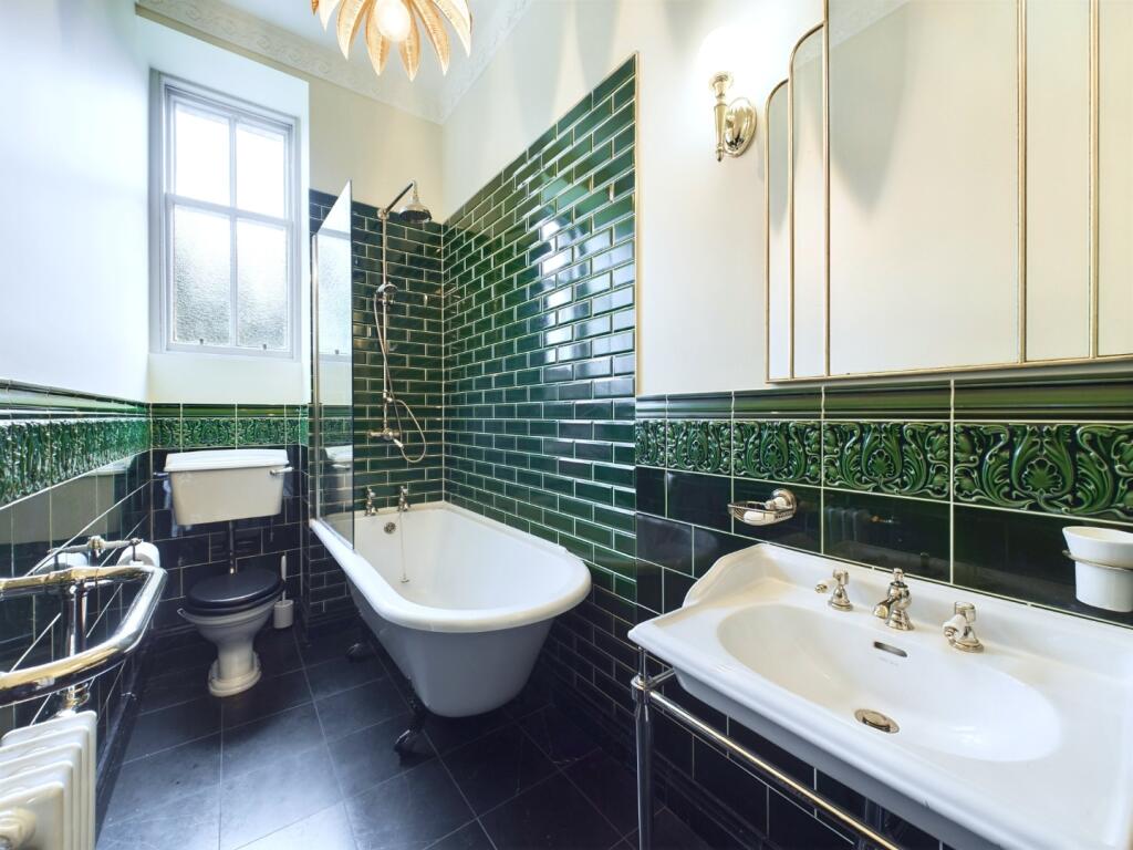 PropertyImages