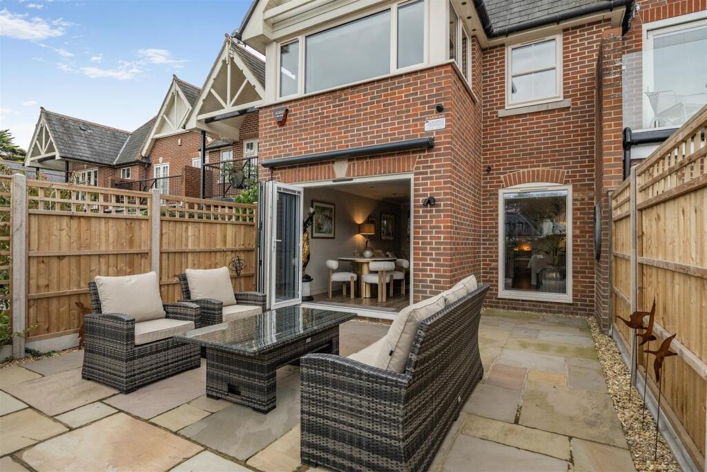 Courtyard Garden