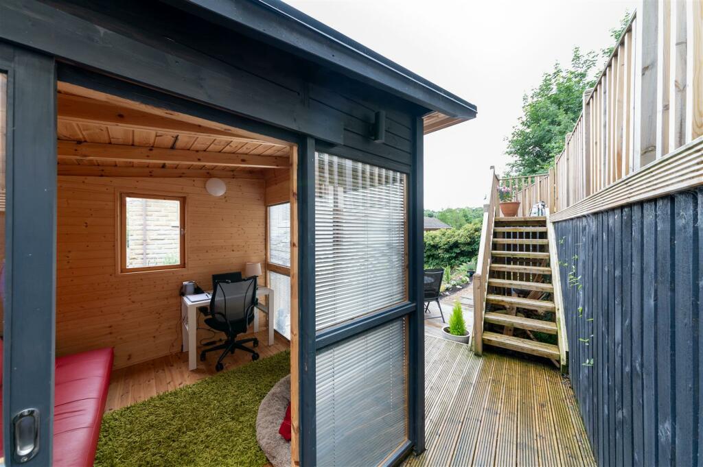 Garden Office (2).jpg