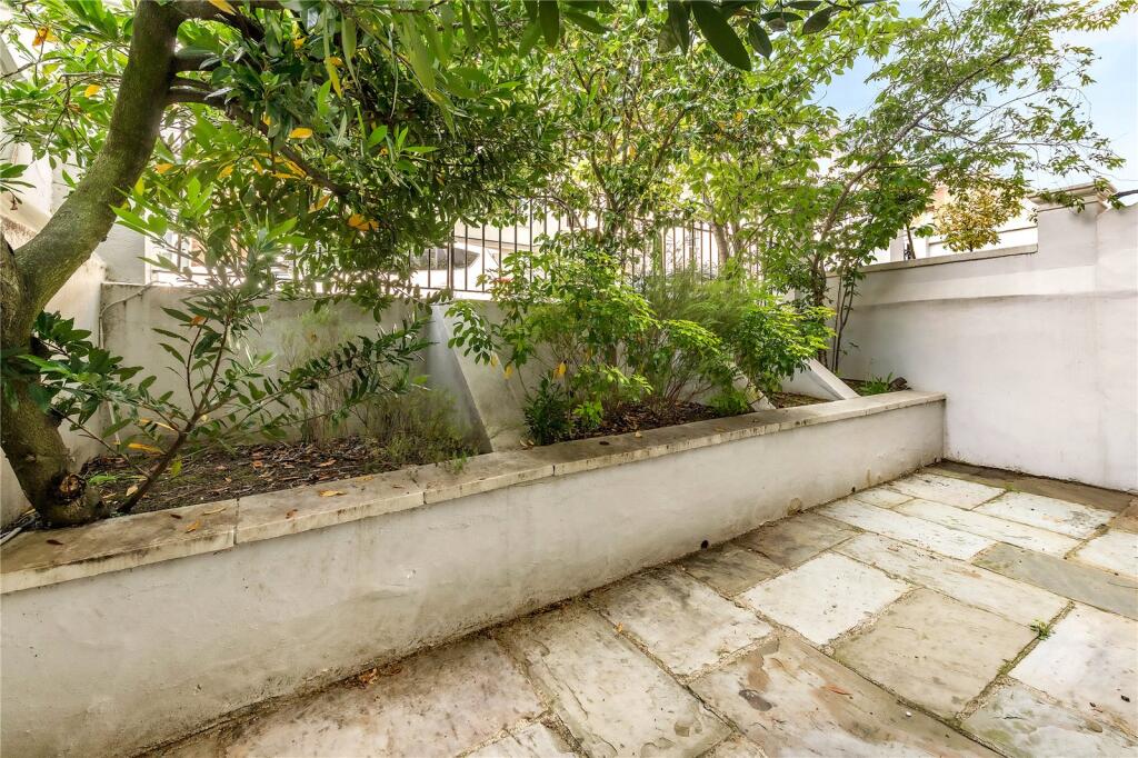 Front Patio Garden