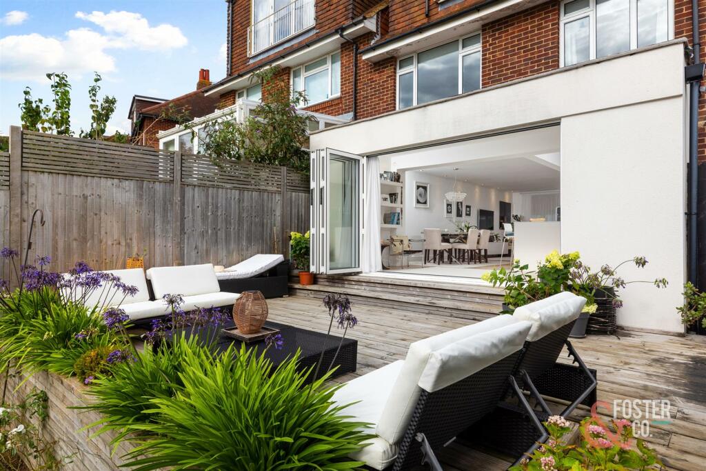 Elizabeth Avenue 42-09.JPG