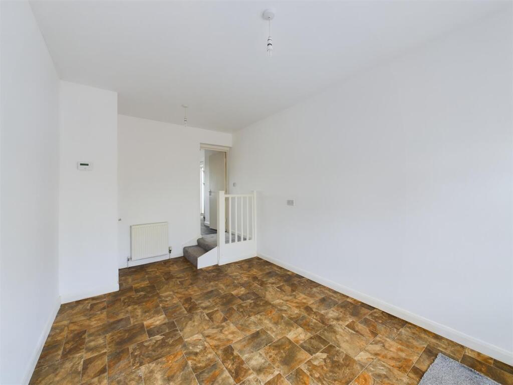 Lounge to Kitchen