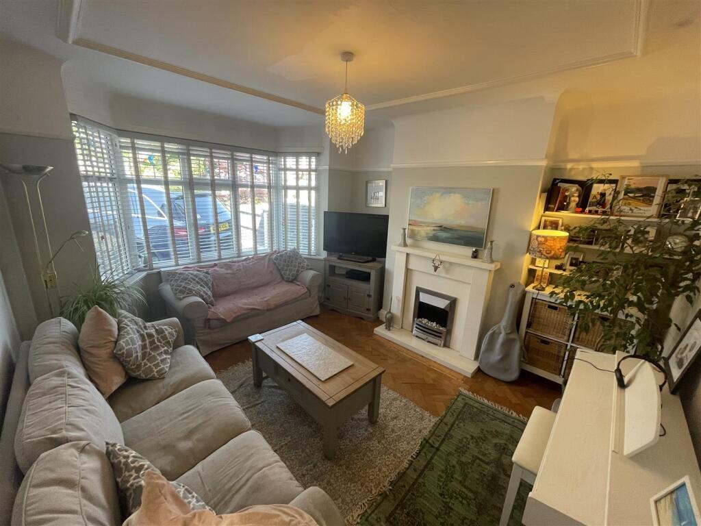 Photo 10-05-2025, 12 05 15.jpg