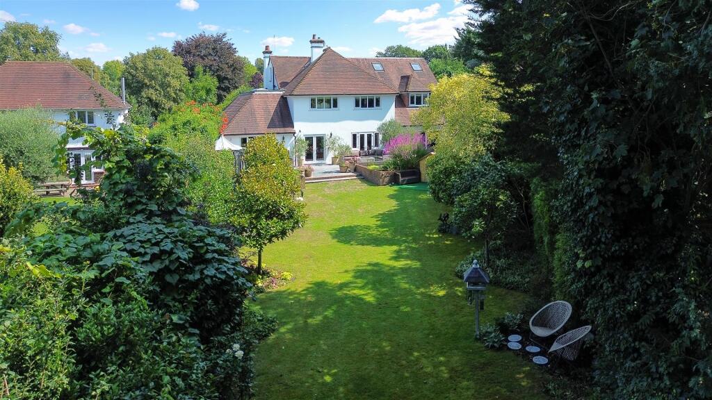 ALEXANDRA ROAD, 90 DRONE (3).jpg