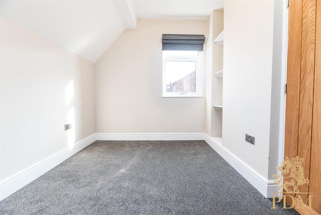 Apartment 3, 6 Mapperley Park Drive NG3 5BX