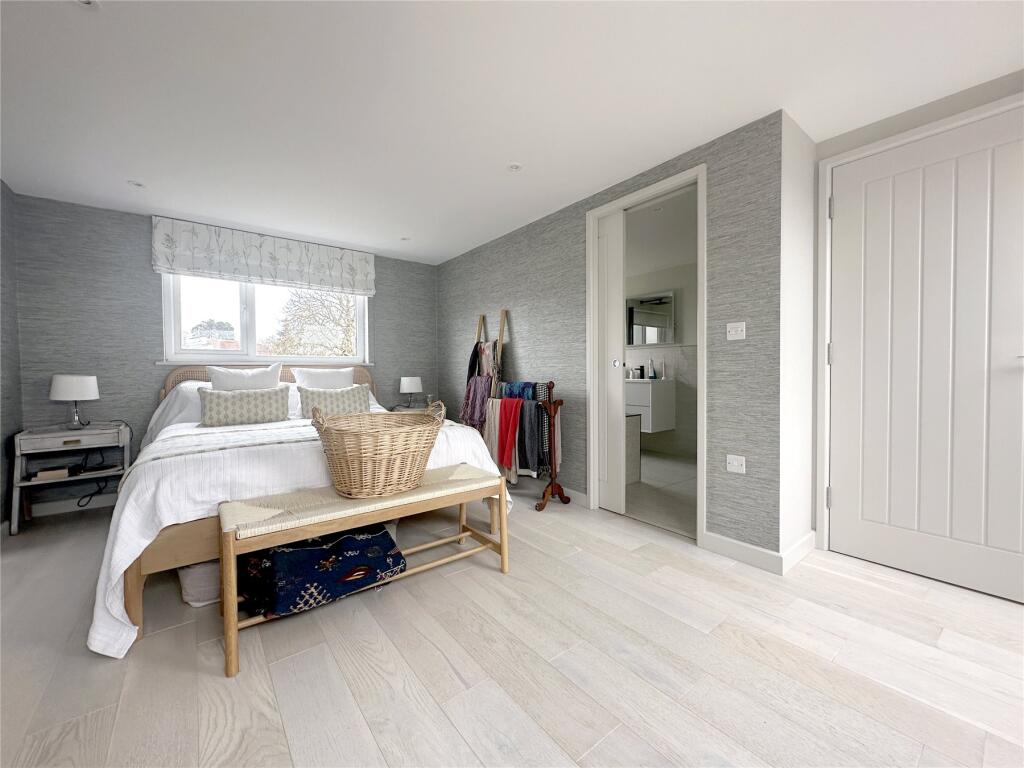 Main Bedroom