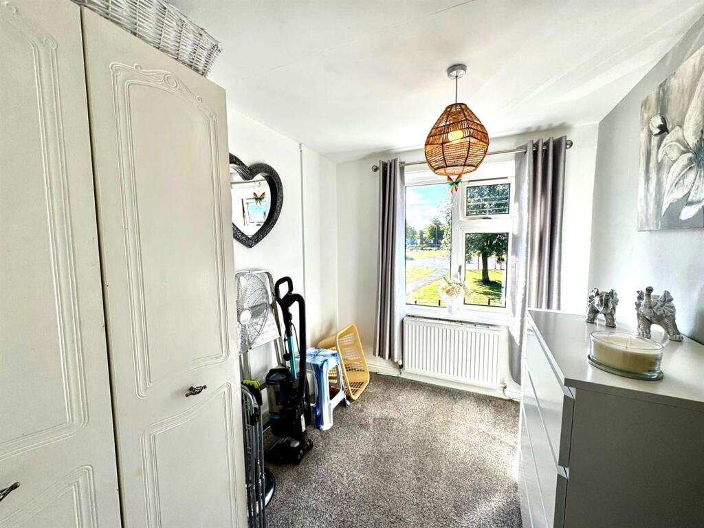 WhatsApp Image 2025-09-26 at 14.00.22 (2).jpeg