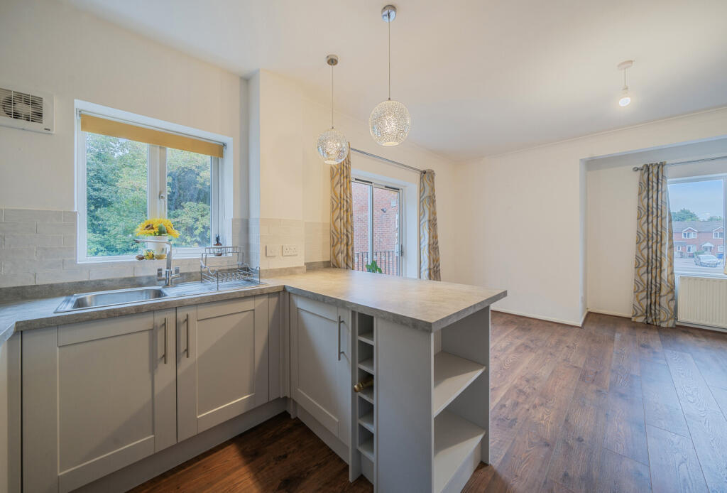 1357990-19-68d6c0...