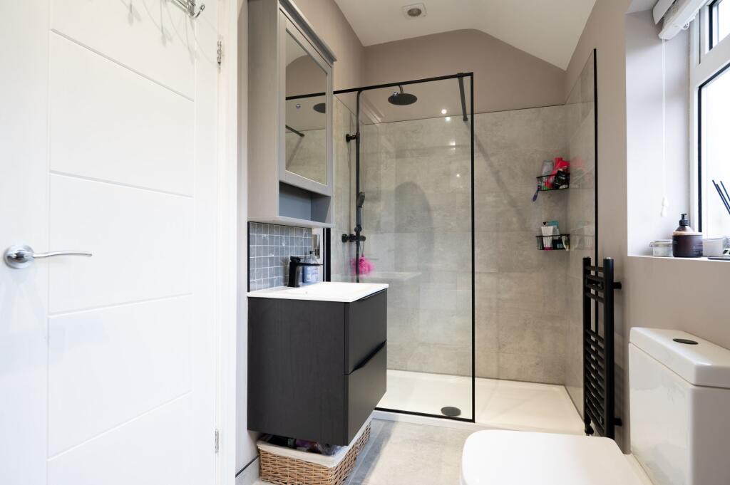 BEDROOMS AND BATHROOMS