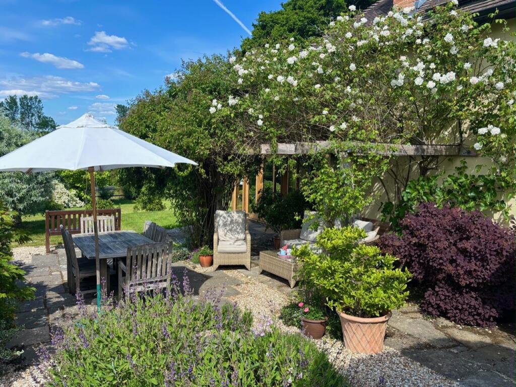 Vendor Symmonds Cottage