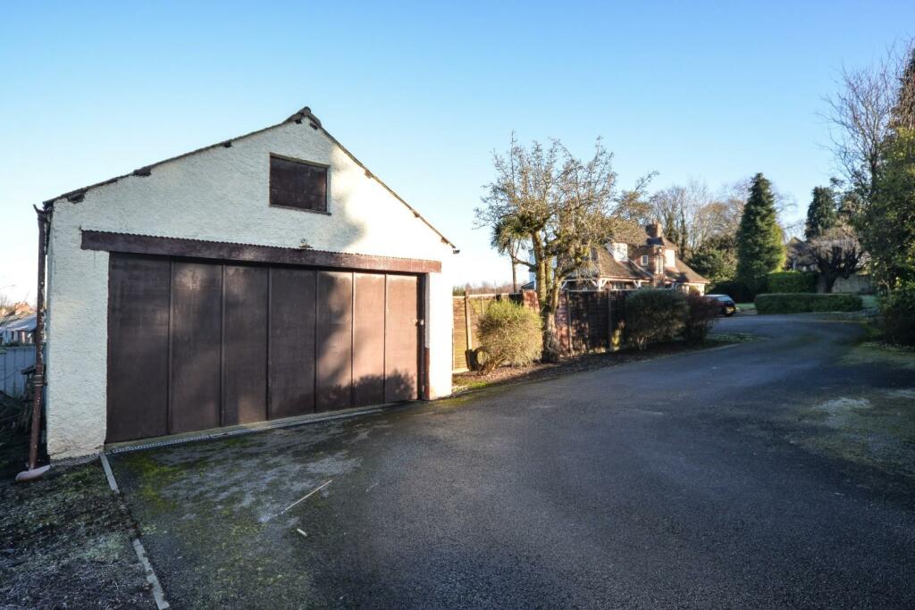 Garage.jpg