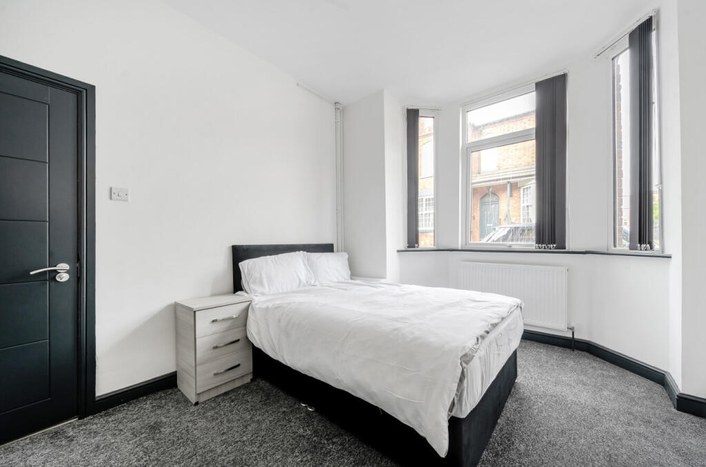 11-681b1b171166b-...