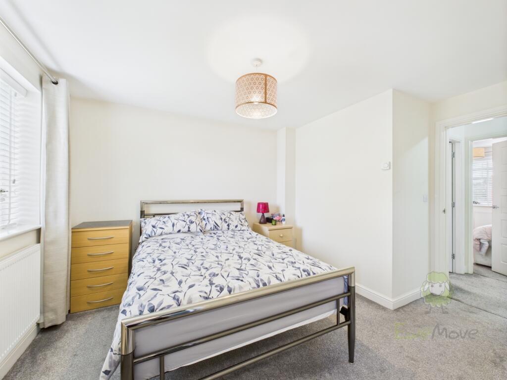 CAM05477G0-PR0005-STILL016