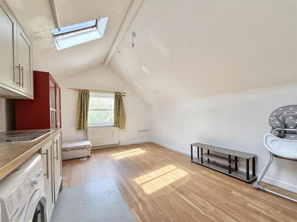 F2  Living Space.jpg