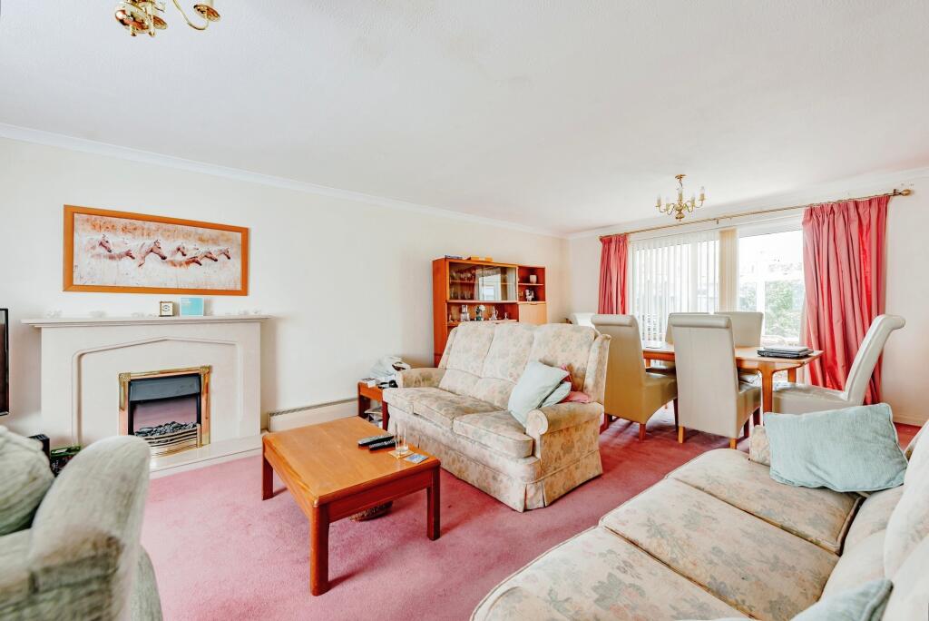 Living / Dining Room