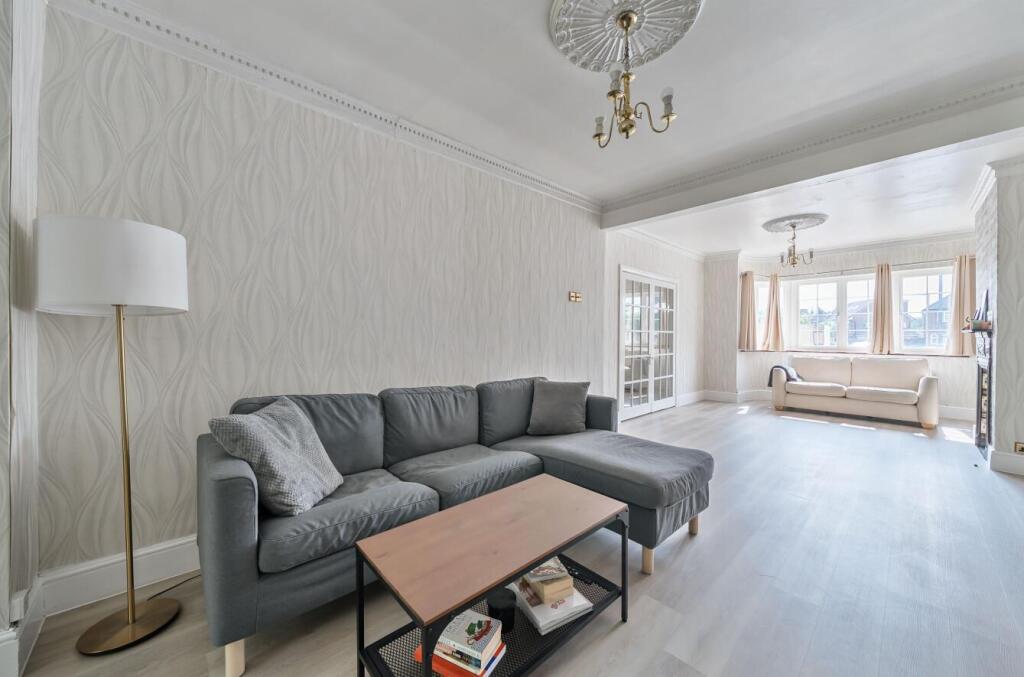 Davidson Frost-Wellings, DFW, Silverston Way, Livi