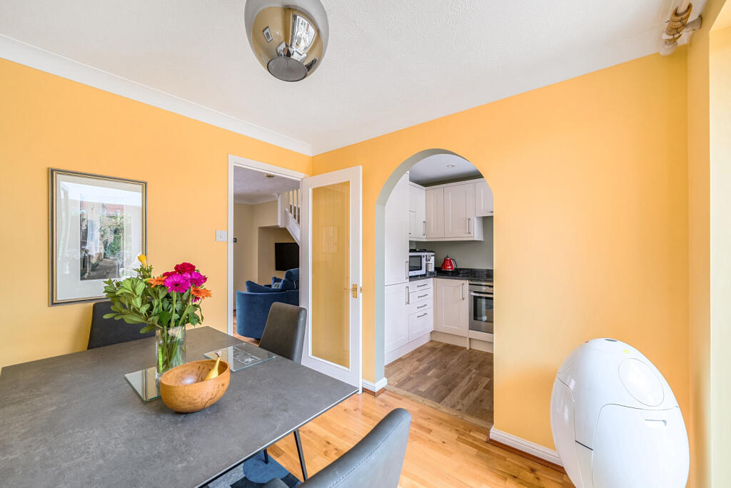 1332748-14-688887...