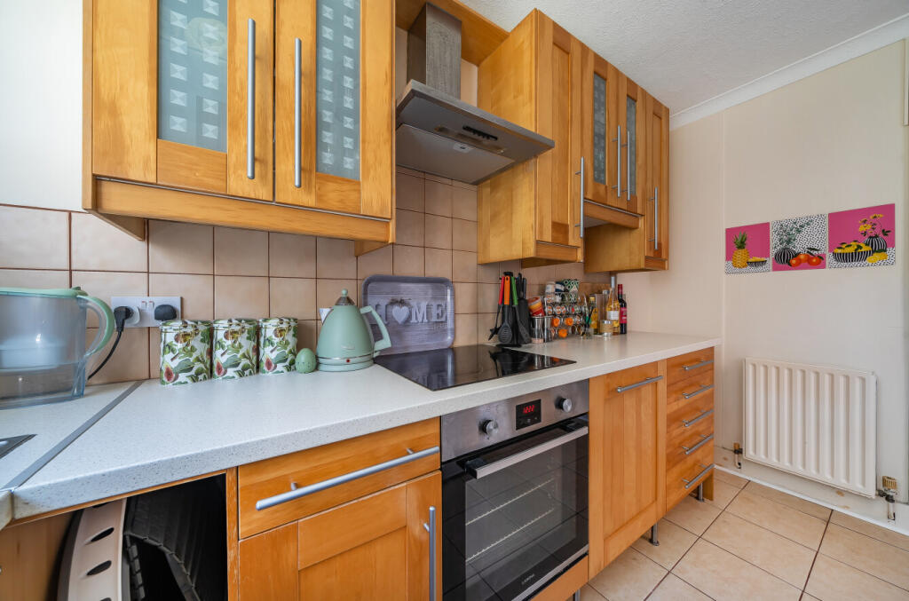 1288568-12-682727...