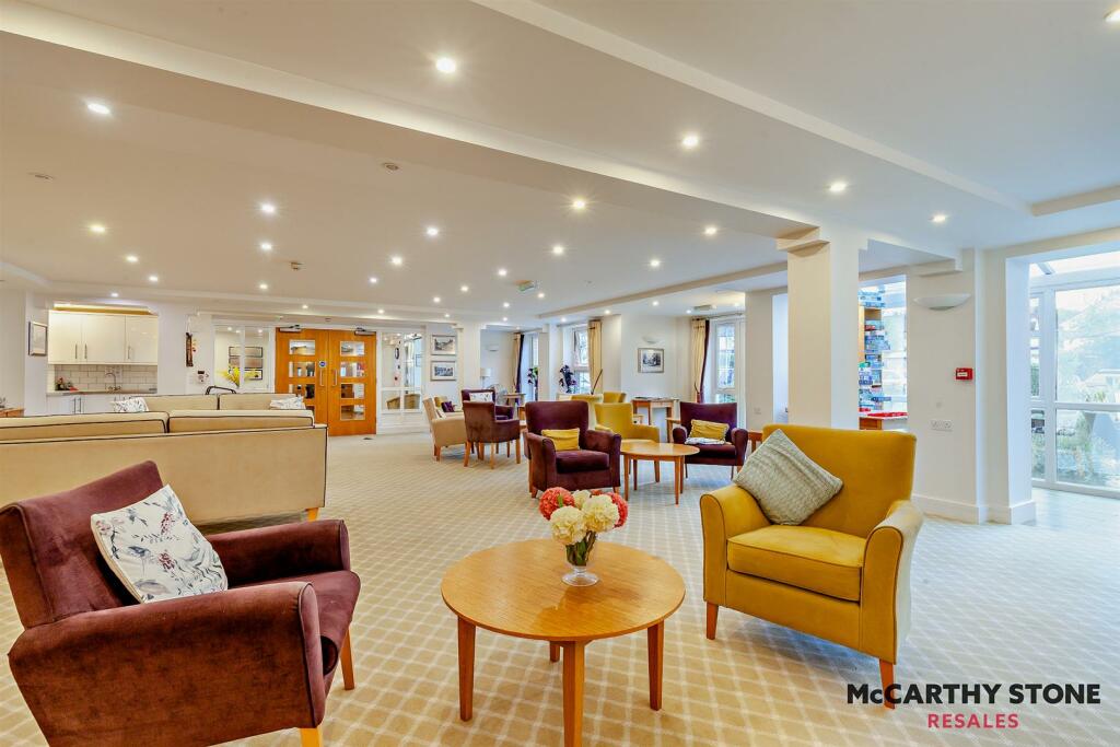 8618823-interior04-800.jpg