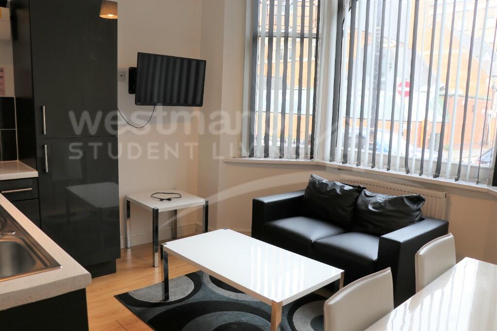 FLAT 3
