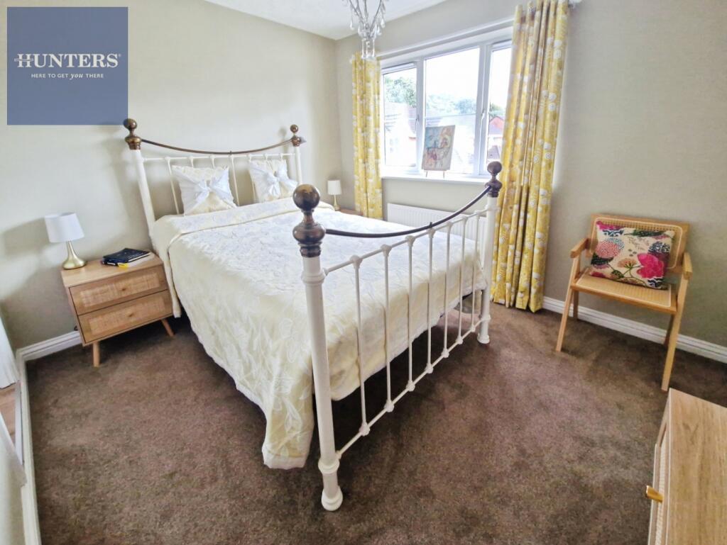 pbox-bedroom-329646.jpg