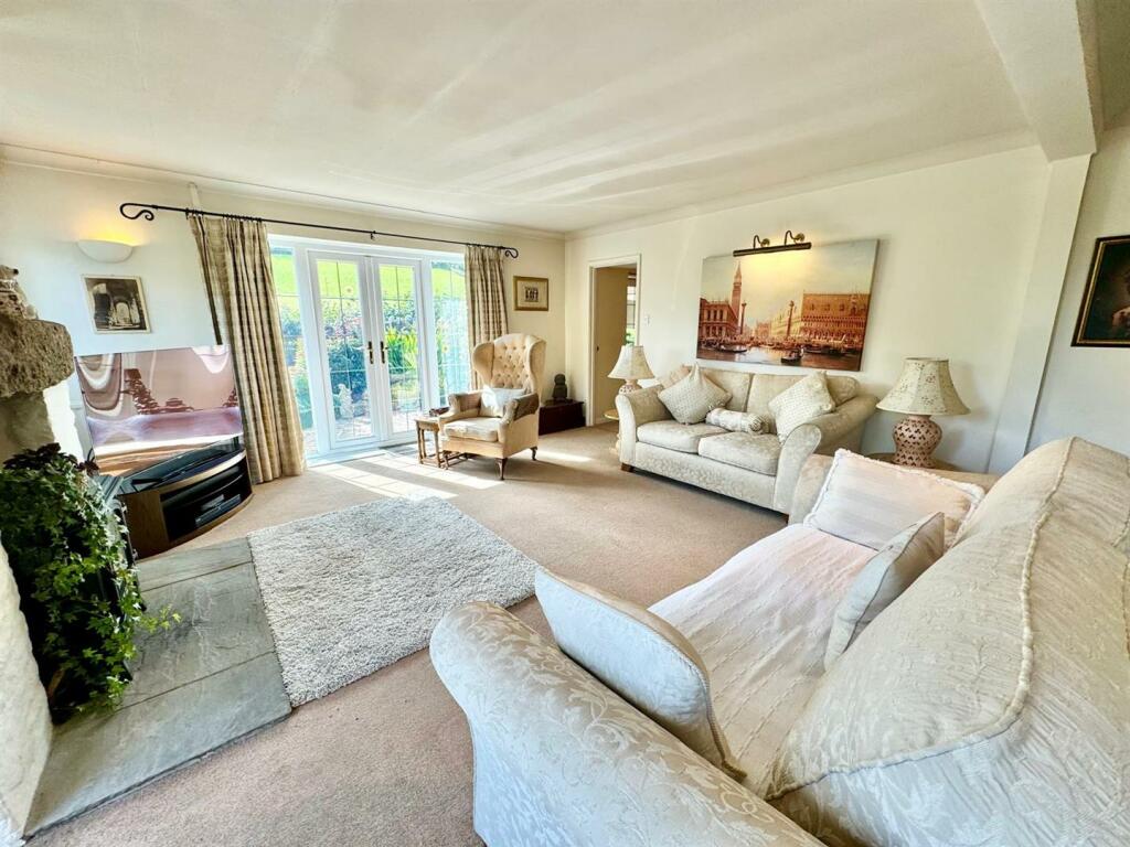 PHOTO-2024-08-20-17-40-17 (19).jpg