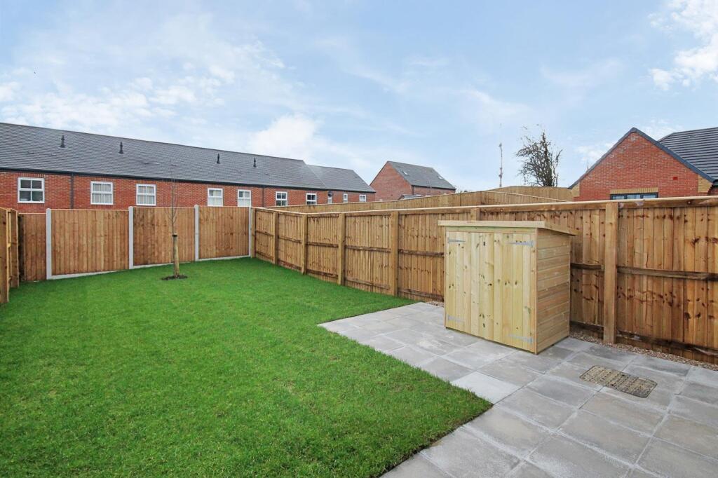 rear garden_.jpg