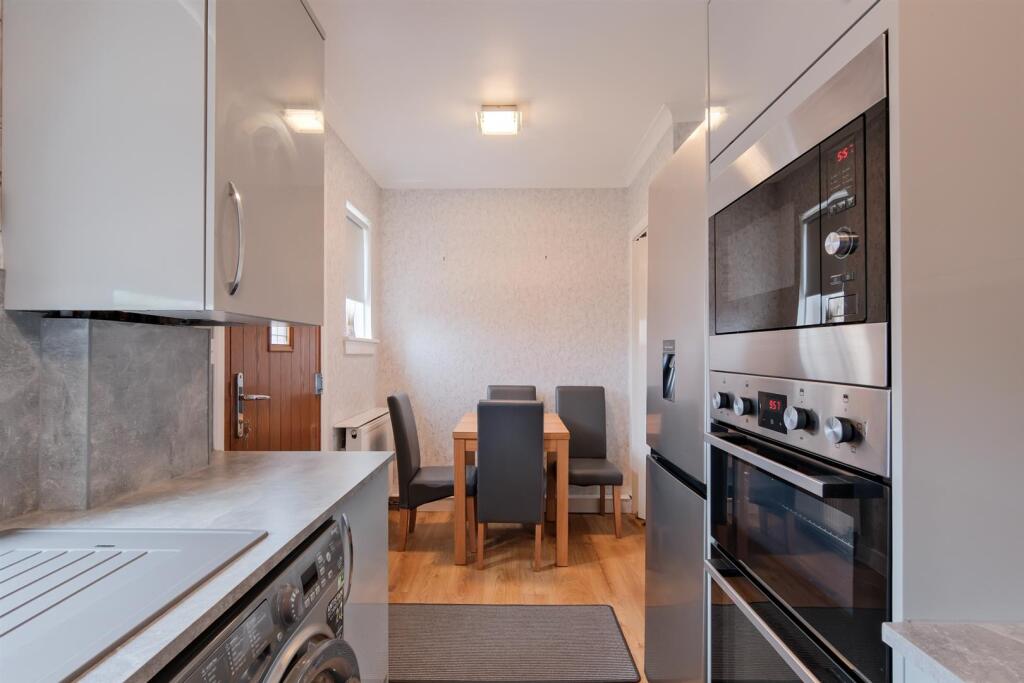 025-32 Meadowburn Road, Wishaw ML2 8LB.jpg