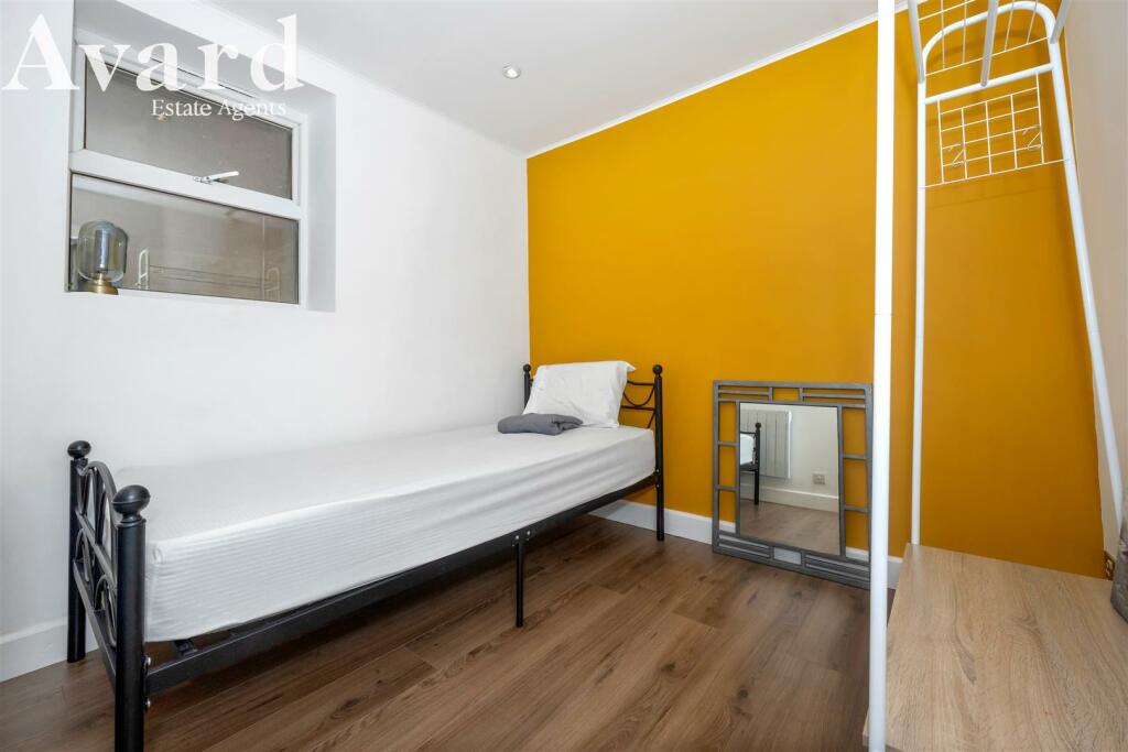 Devonshire Place, 1A-001.JPG