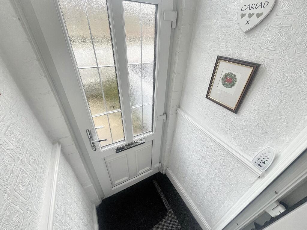 EntrancePorch (1)