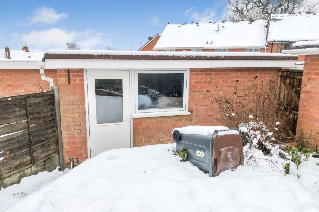 8 Chedworth Close, Birmingham, West Midlands B29 4LS
