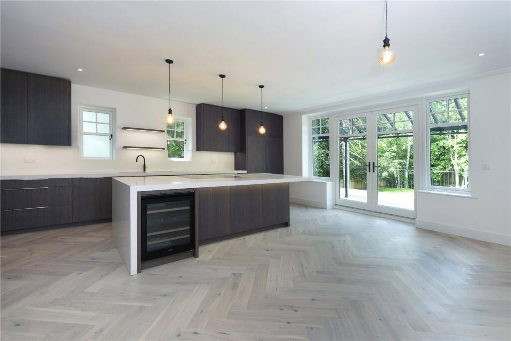 Kitchen/Breakfast Rm