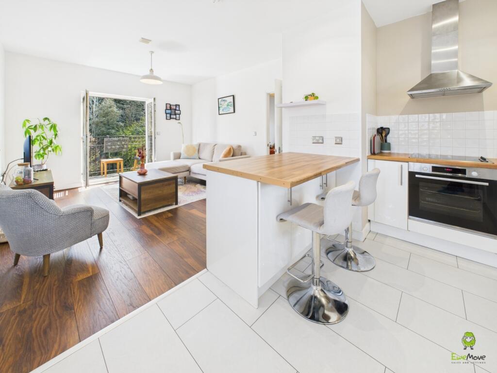 Empire Walk Available from Clinton Crawford @ Ewem