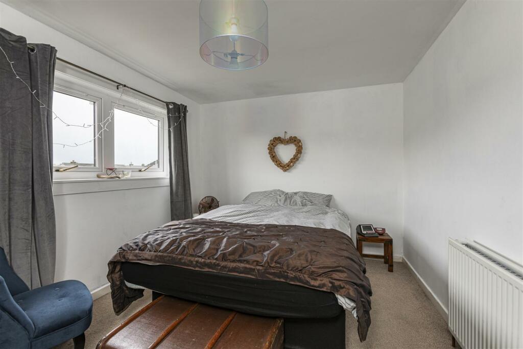 1 Whitefield Avenue Newtown 26.JPG