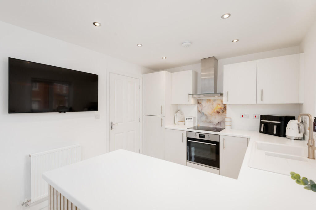 3 Chaffinch Road-...