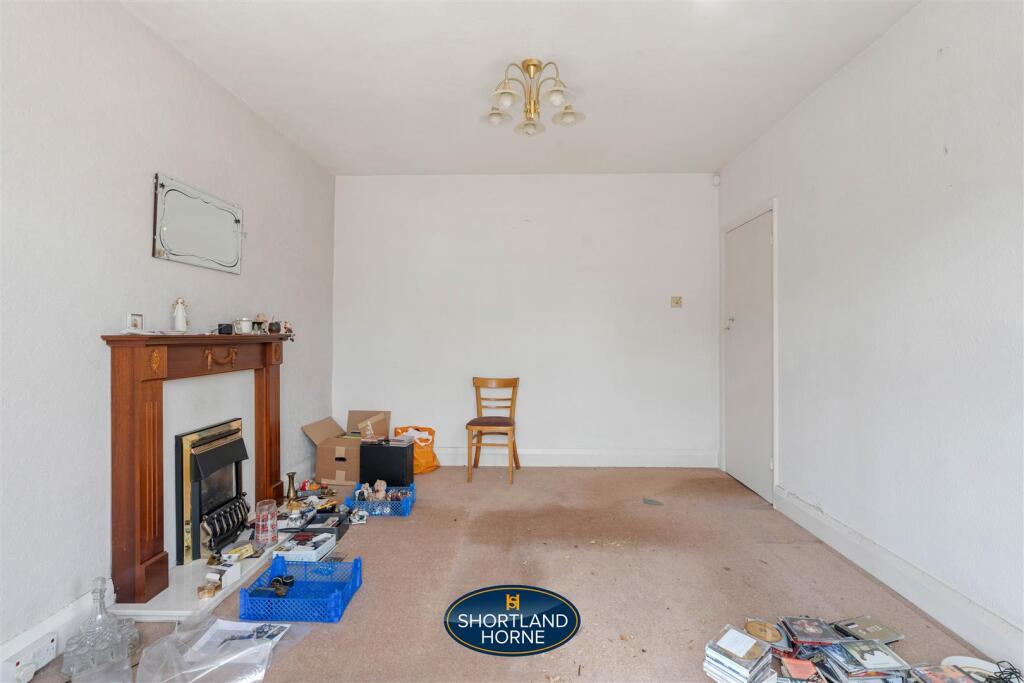 61 Dickens Road WM (14 of 23).jpg