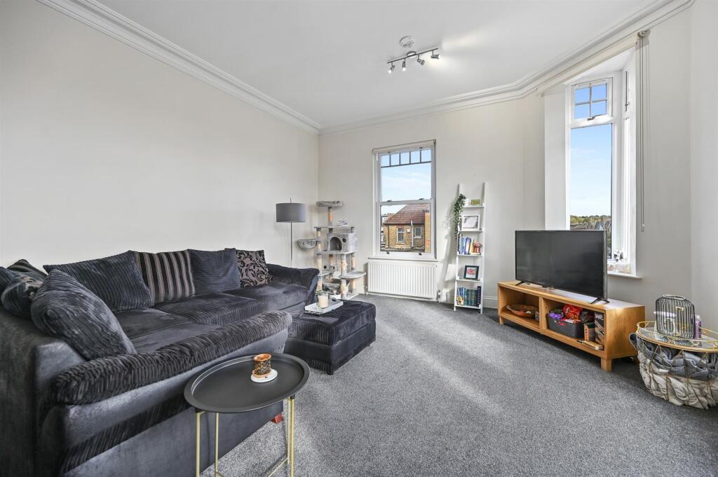 BCHJ - 151A Kings Road - Reception A (4).jpg