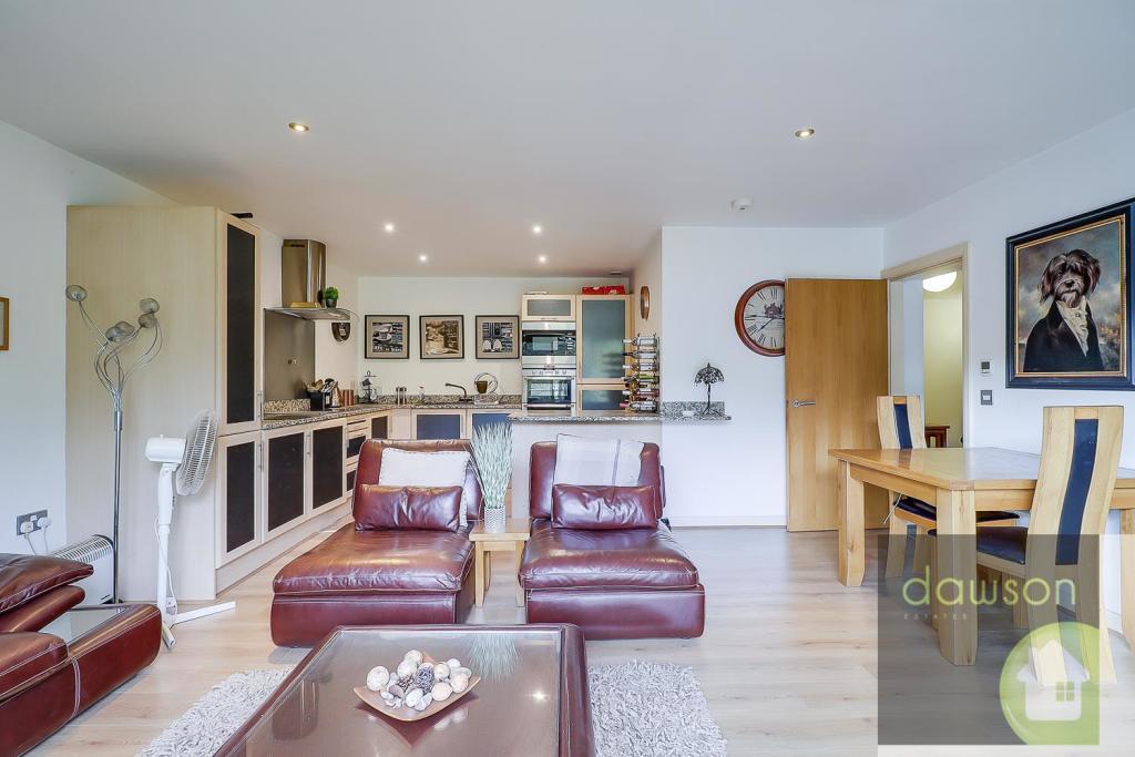 Lounge/Kitchen