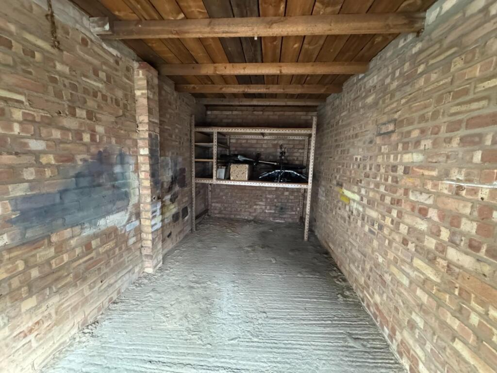 Garage Inside.jpg