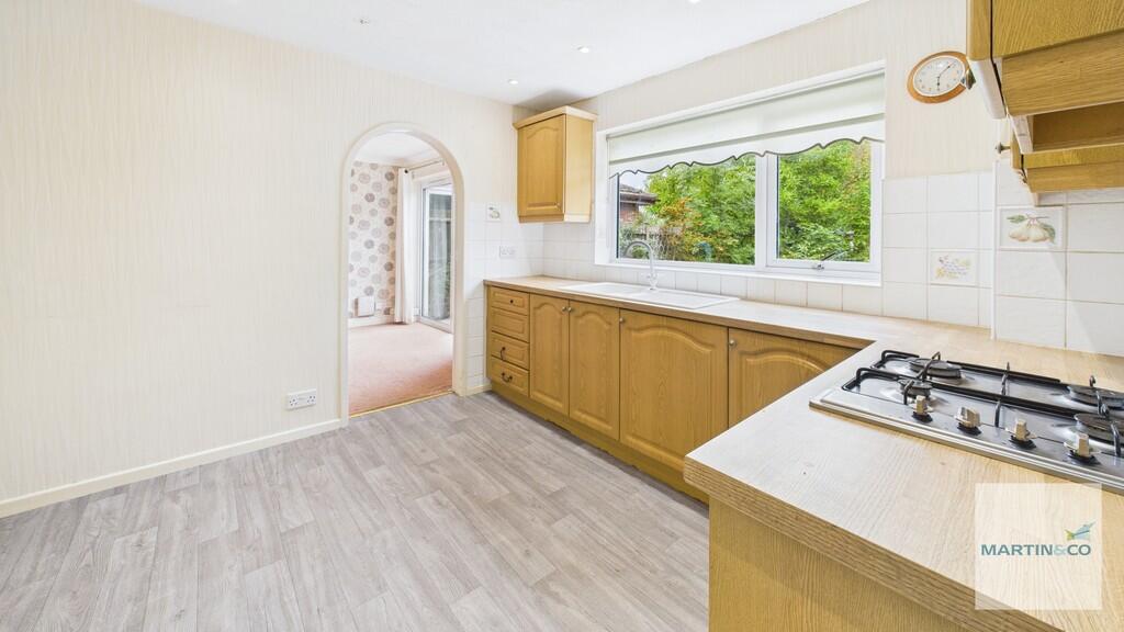 CAM03663G0-PR0198...