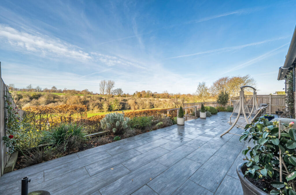 1385020-27-692878...