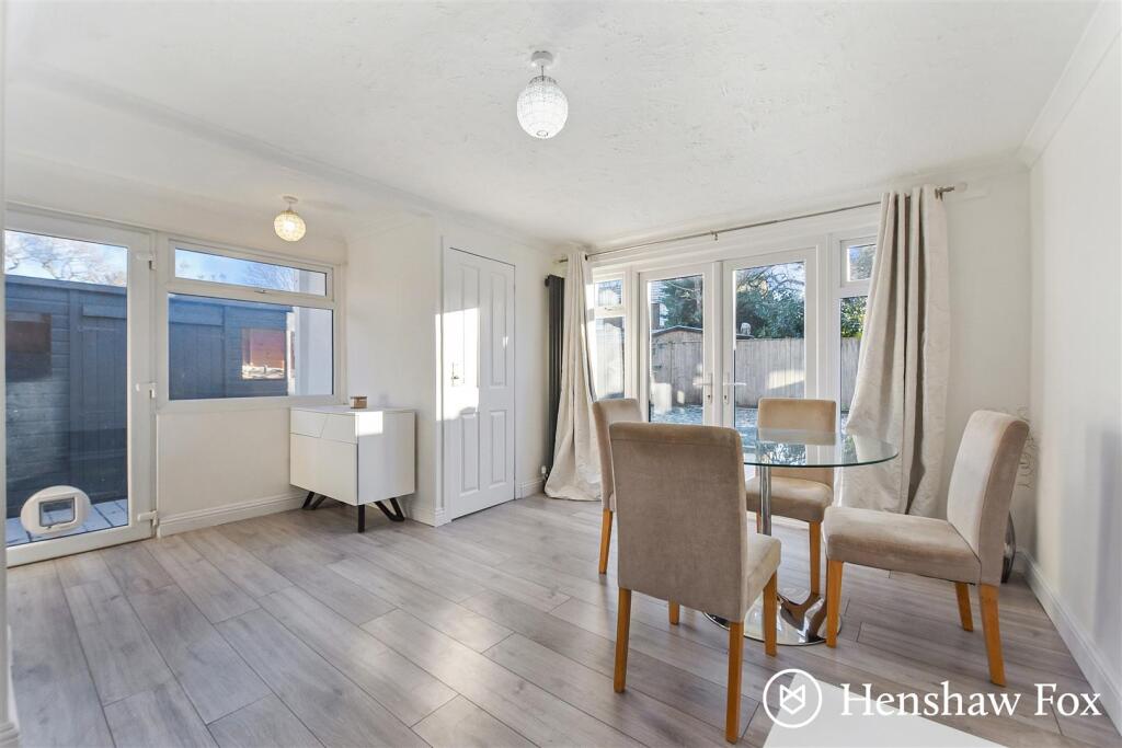 Ph17_6348385 - Copy.jpg